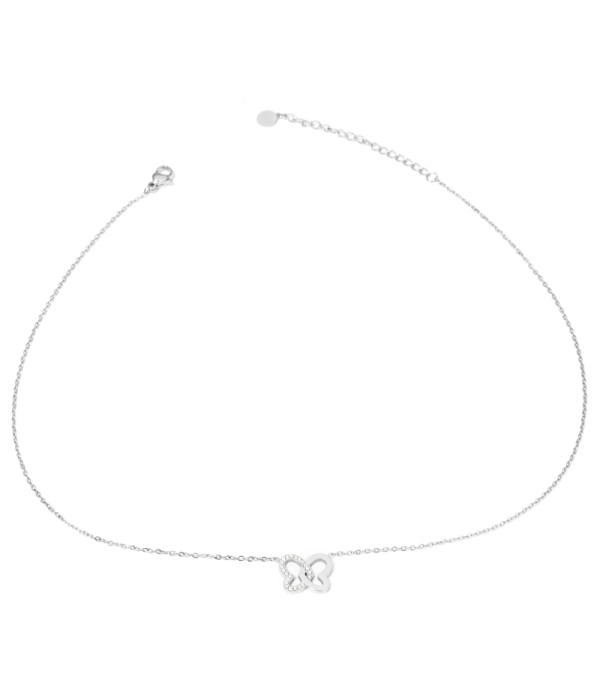 Collar plateado con mariposa y detalles en circonitas