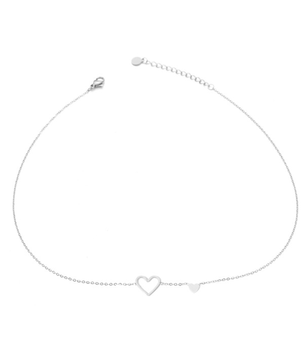 Collar plateado con corazón