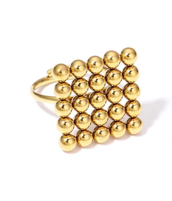 Anillo dorado abierto de cuadrado formando por esferas