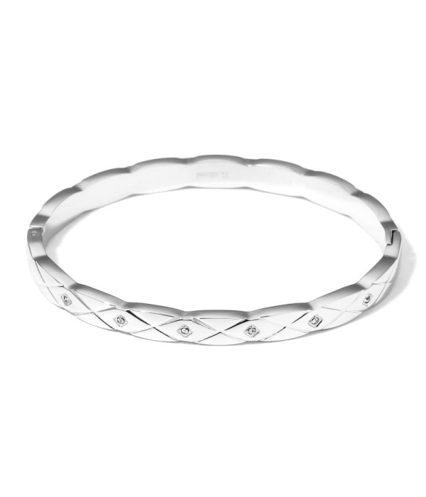 Pulsera rígida plateada tipo manguito con borde ondulado