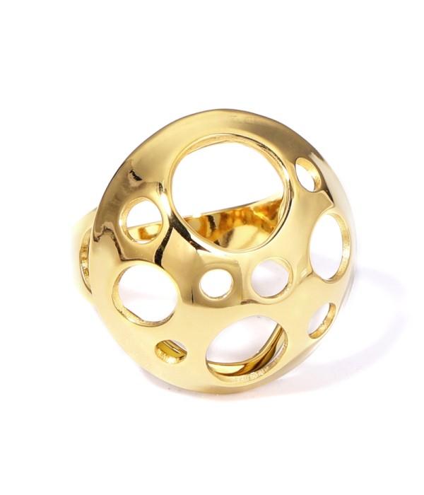 Anillo dorado con forma de hongo