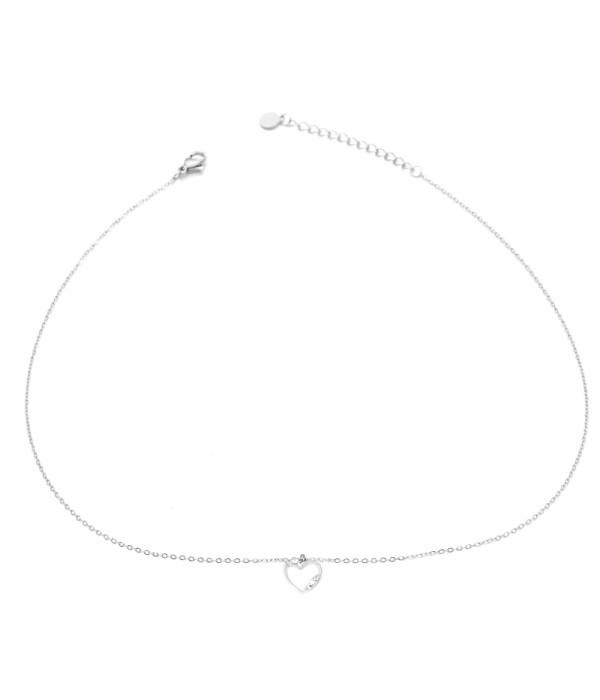 Collar plateado con corazón y detalles en circonitas