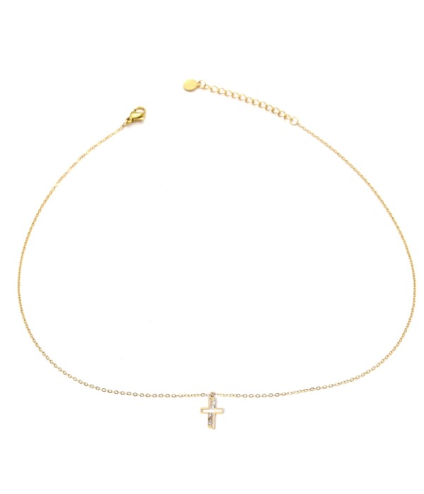 Collar dorado con cruz y detalles en circonitas