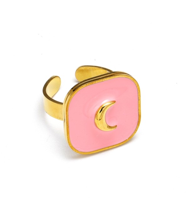 Anillos dorados con pieza de colores en centro