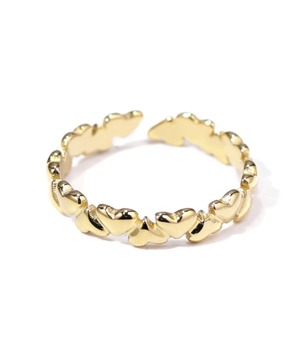 Anillo dorado de aros de corazones