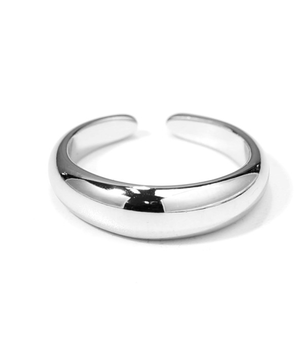 Anillo plateado liso