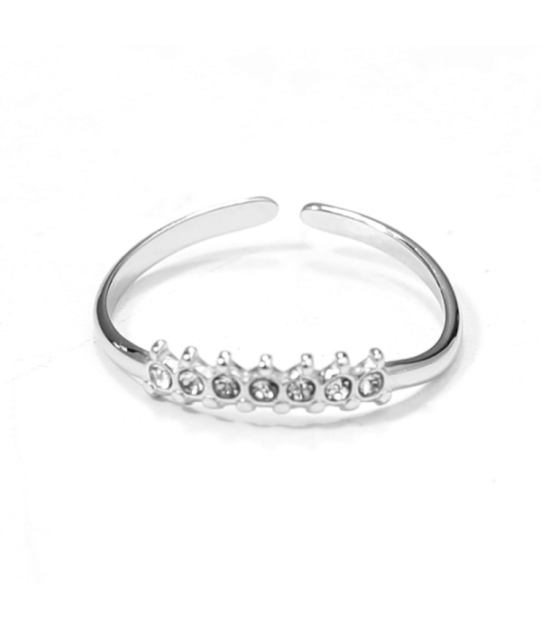 Anillo plateado con circonitas