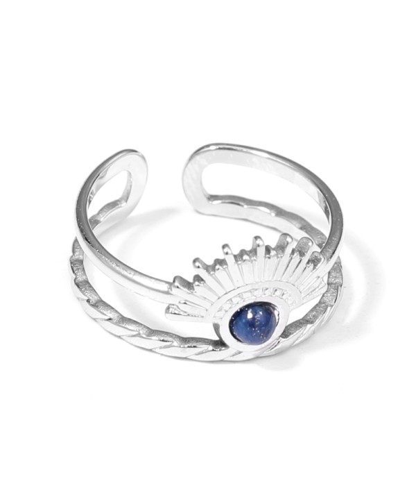 Anillo plateado con piedra