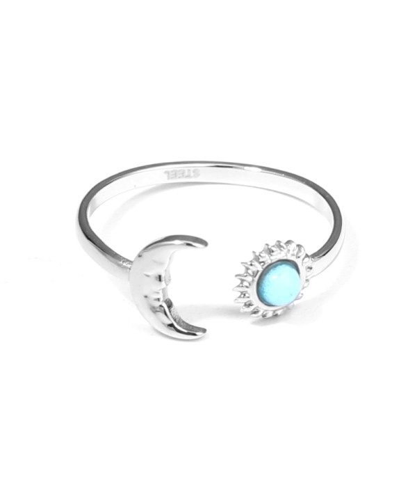 Anillo plateado con piedra