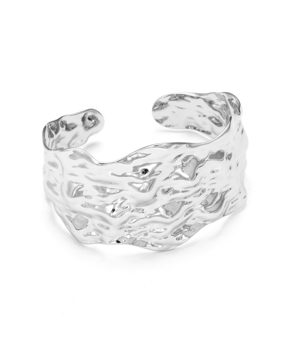 Brazalete plateada martillada