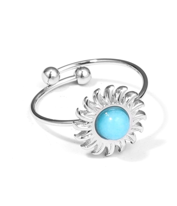 Anillo plateado con piedra