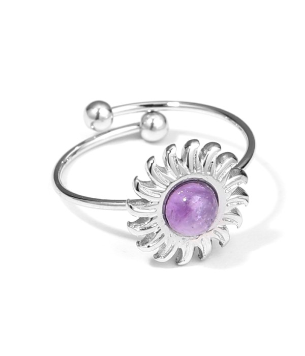 Anillo plateado con piedra