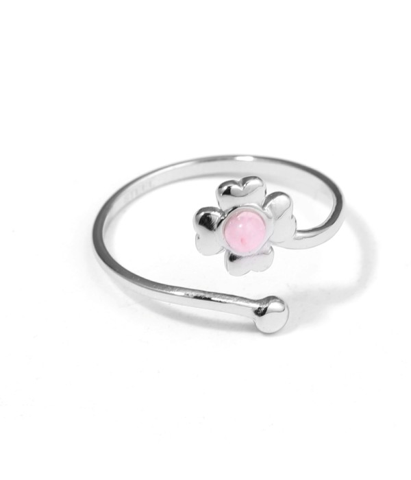 Anillo dorado con piedra