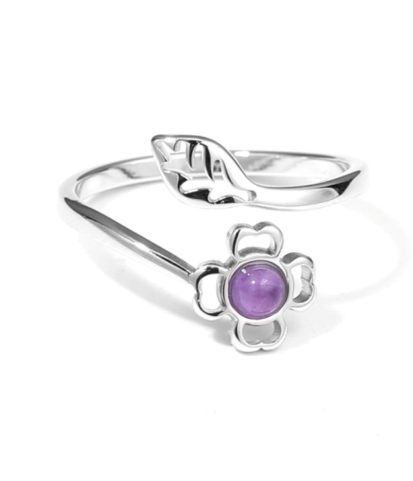 Anillo plateado con piedra