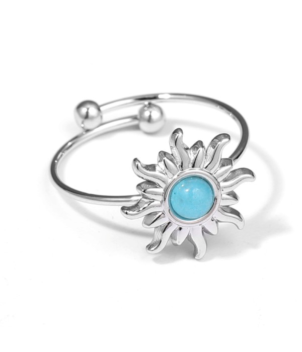 Anillo plateado con piedra