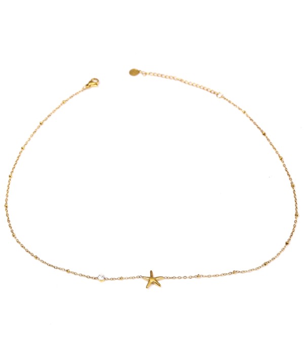 Collar dorado con colgantes de estrellas de mar