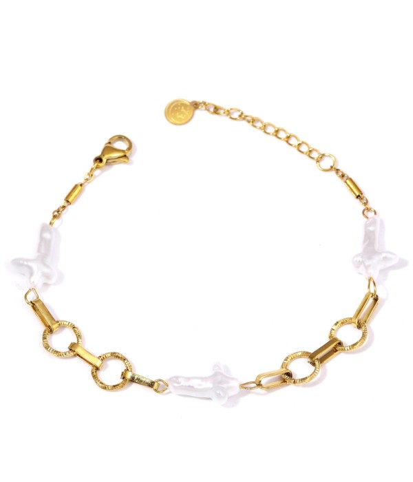 Pulsera dorada con perla
