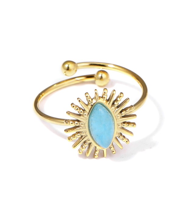 Anillo dorado de sol con piedra de colores