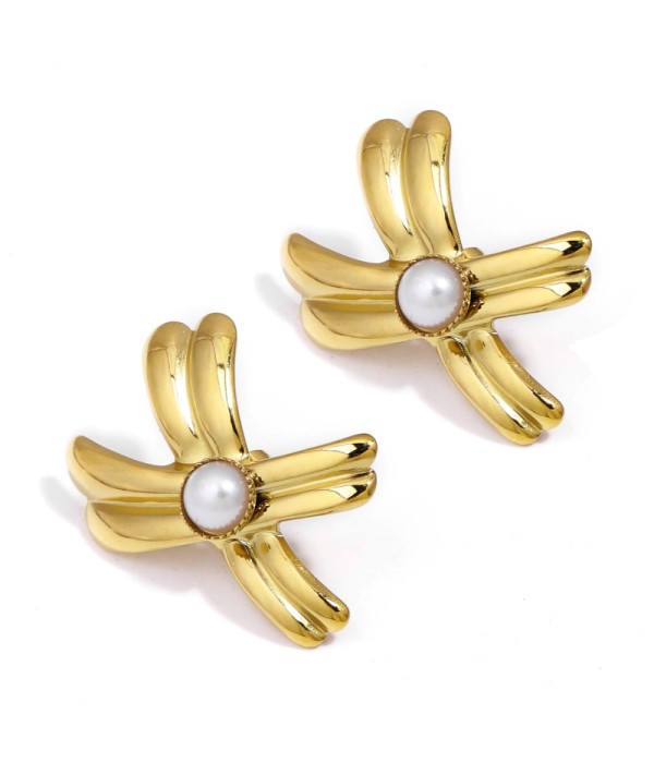 Pendientes dorados de cruz con perla