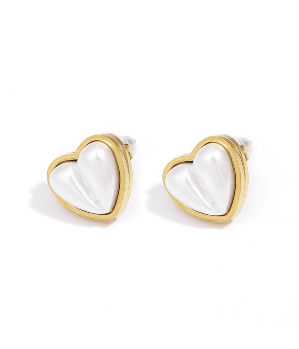 Pendientes dorados de perla