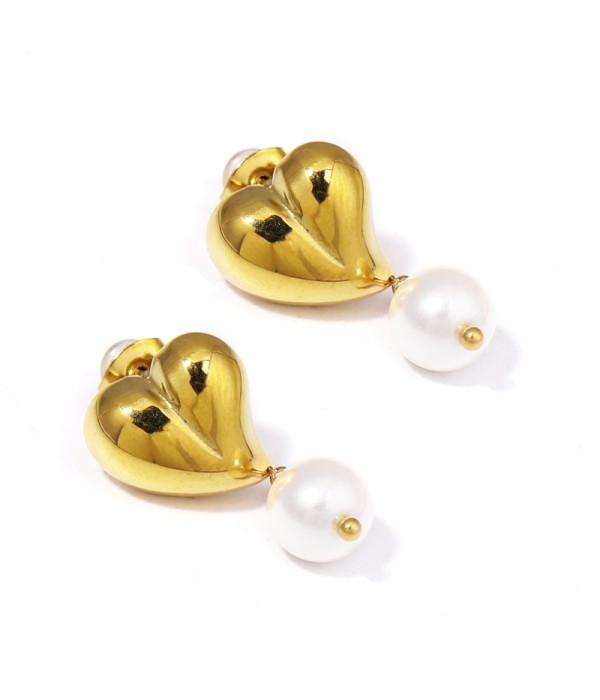 Pendientes dorados de perla