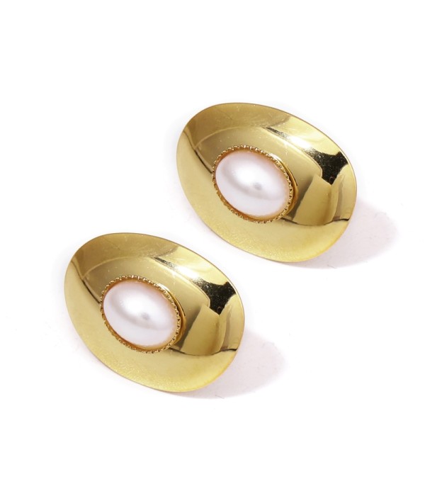 Pendientes dorados de óvalo con perla
