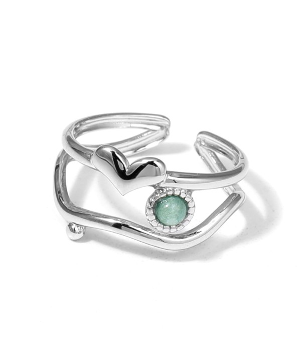 Anillo plateado con piedras