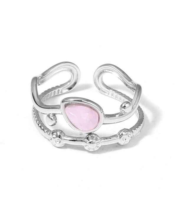 Anillo plateado con piedras