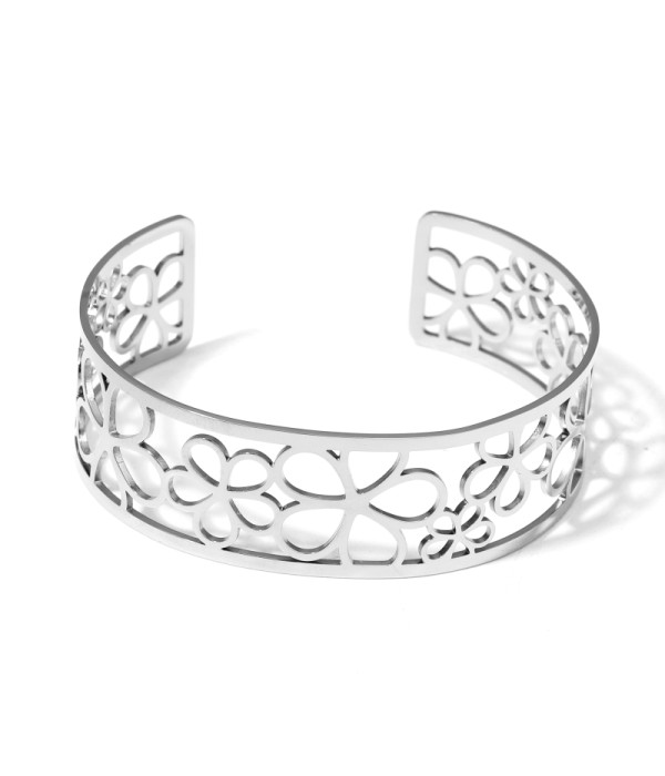 Brazalete plateado abierto calado de formas