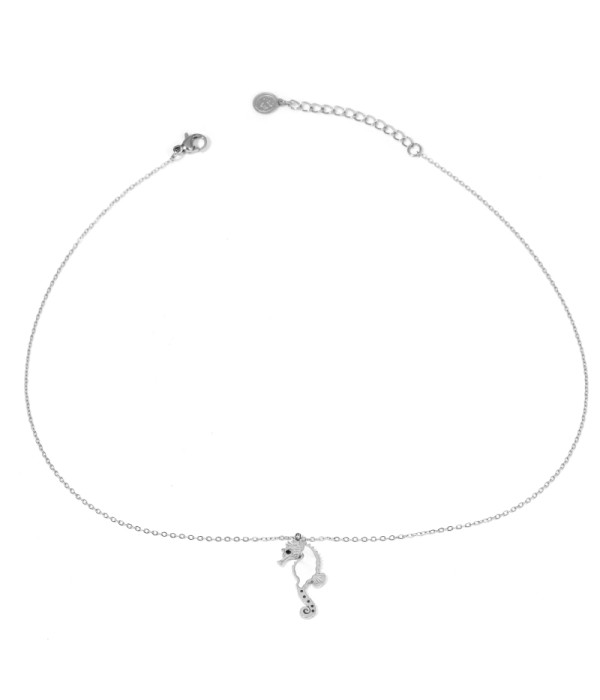 Collar plateado con colgante de caballito del mar decorado con nácar