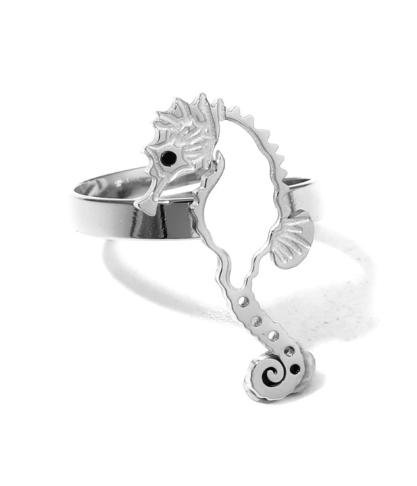 Anillo con caballito de mar decorado con nácar 2