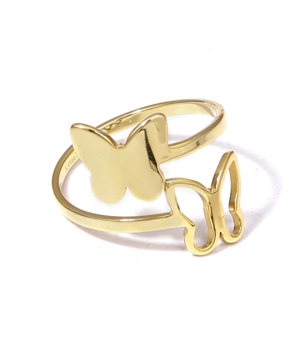 Anillo dorado con diseño de mariposas