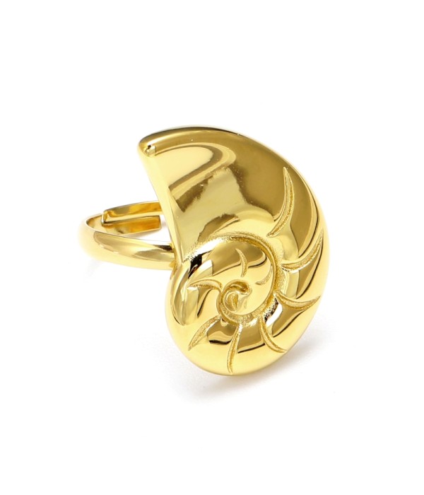 Anillo abierto dorado de concha espiral