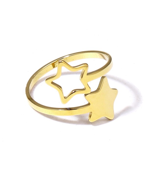 Anillo dorado con diseño de estrellas