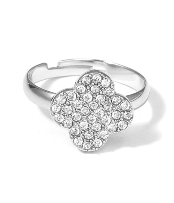 Anillo con flor de circonitas