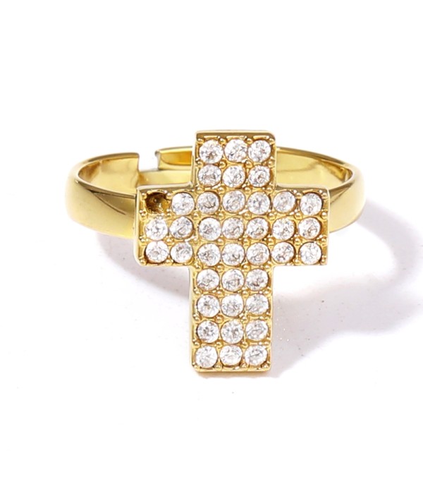 Anillo con cruz de circonitas