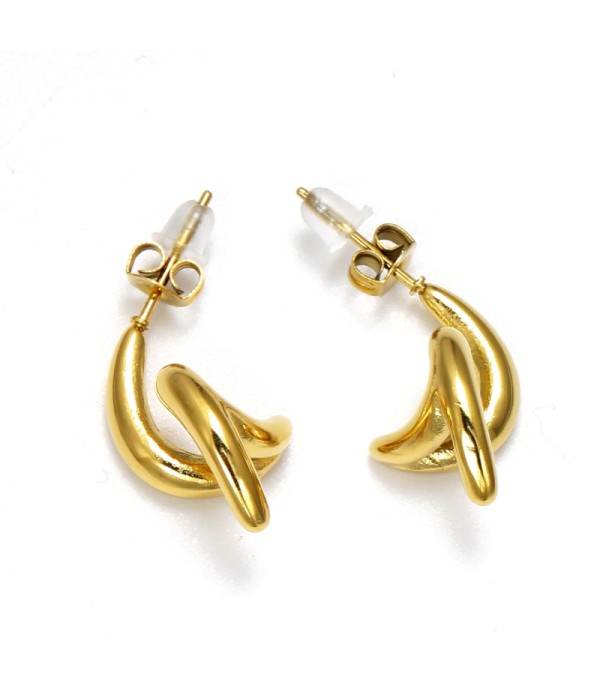 Pendientes dorados en trazado