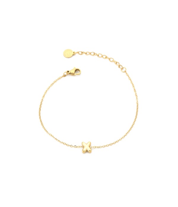 Pulsera dorada con colgante de letra X