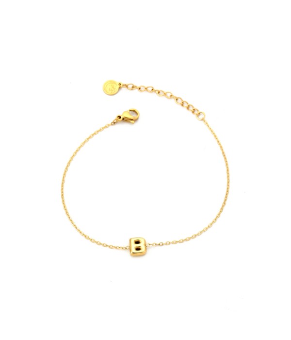 Pulsera dorada con colgante de letra B