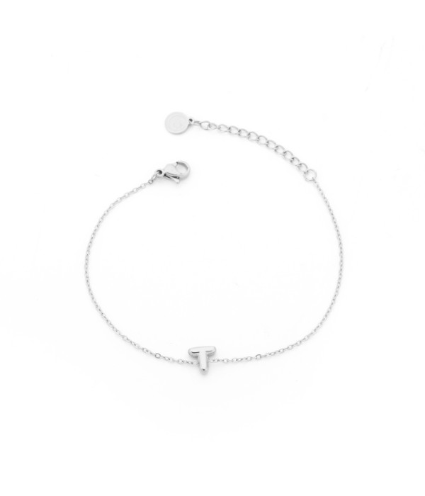 Pulsera plateada con colgante de letra T