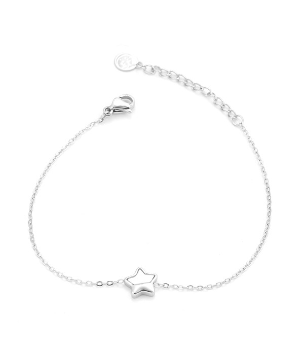 Pulsera plateada con estrella