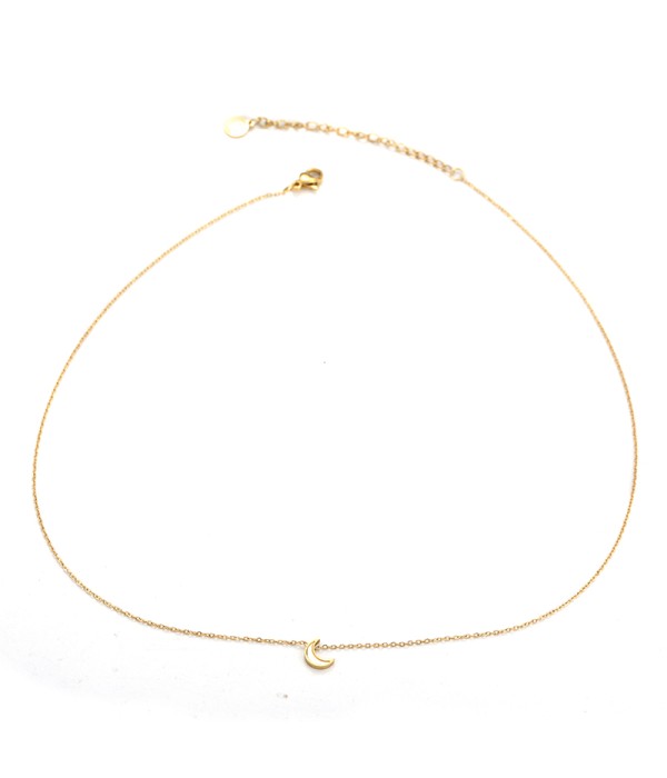 Collar dorado con luna de nácar