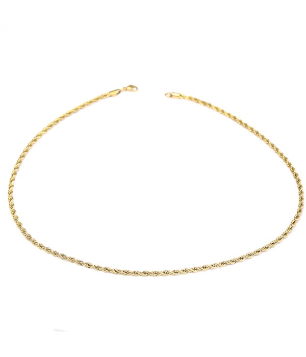 Collar dorado de cadena simple trenzada
