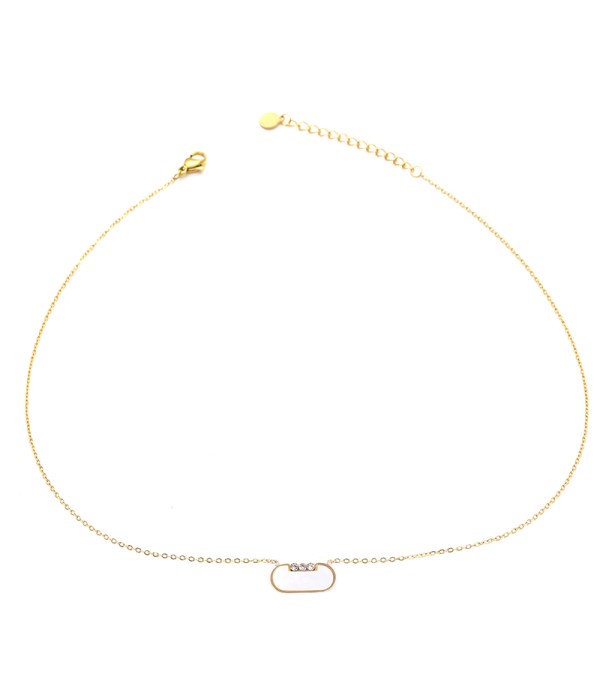 Collar dorado con rectángulo redondeado de nácar y circonitas