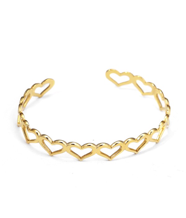 Pulsera rígida dorada de aros de corazones