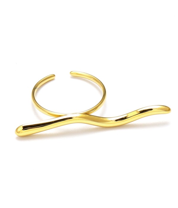 Anillo dorado línea ondulado