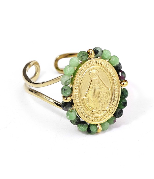 Anillo dorado con imagen de Cristo