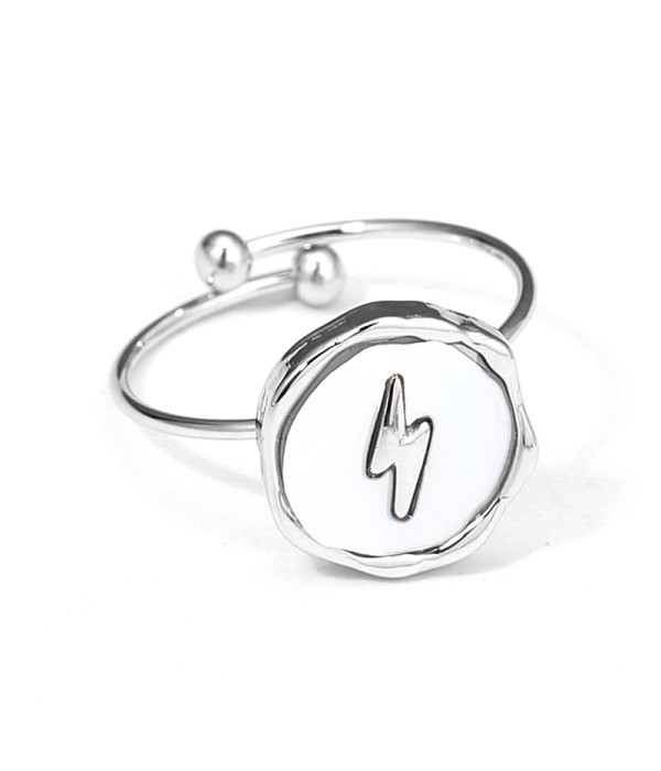 Anillo plateado de nácar con rayos