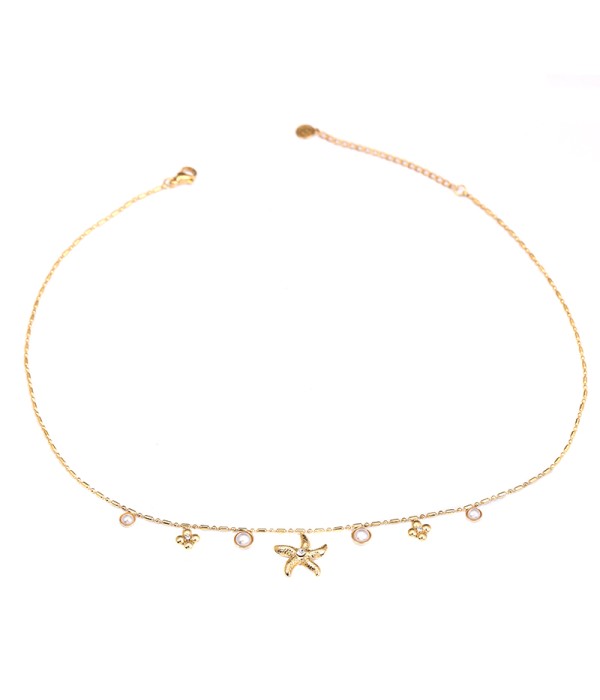 Collar dorado con estrella de mar y perlas colgantes