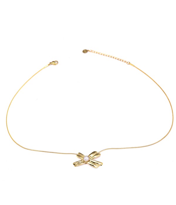 Collar dorado con lazo cruzado y perla central